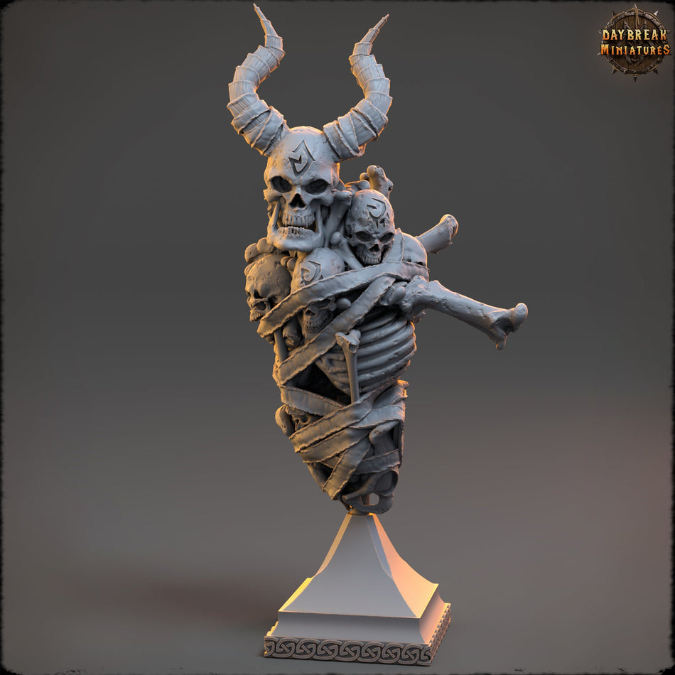 Lieutenant Marrowbone Bust - Daybreak Miniatures