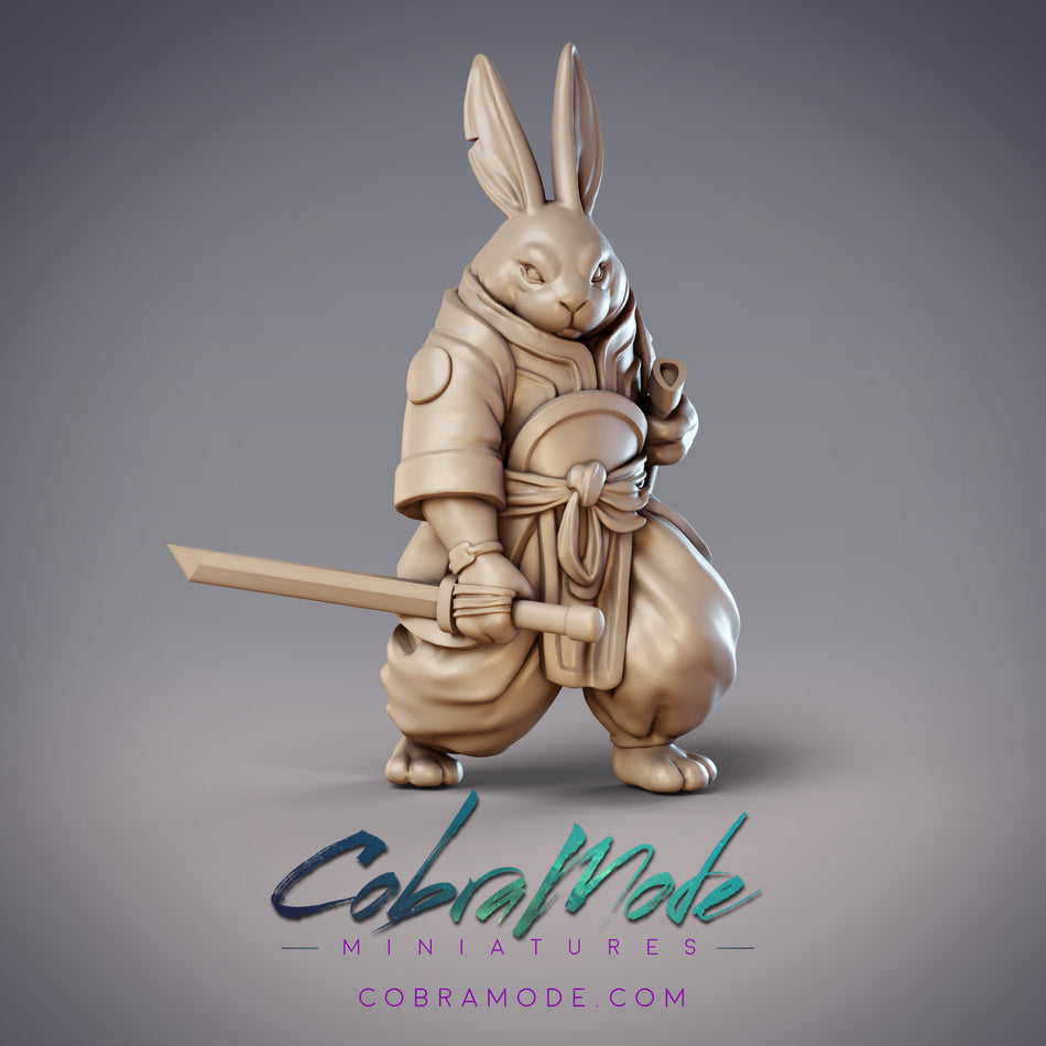 Coiled Strike, Rabbitfolk Swordsman Miniature - Qian Sheng Shan - Guanghan - CM